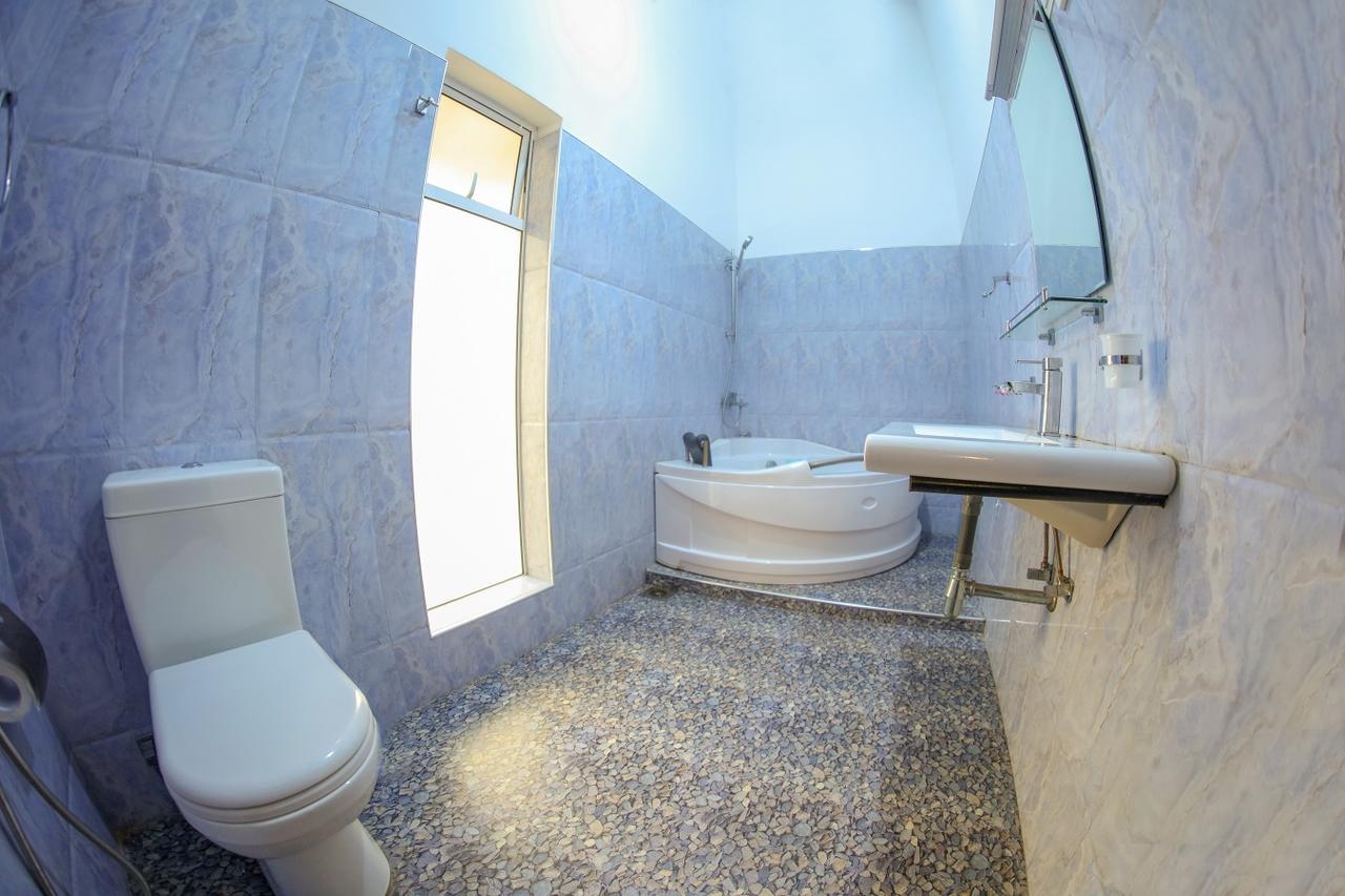 White Rose Beach Resort Marawila Extérieur photo