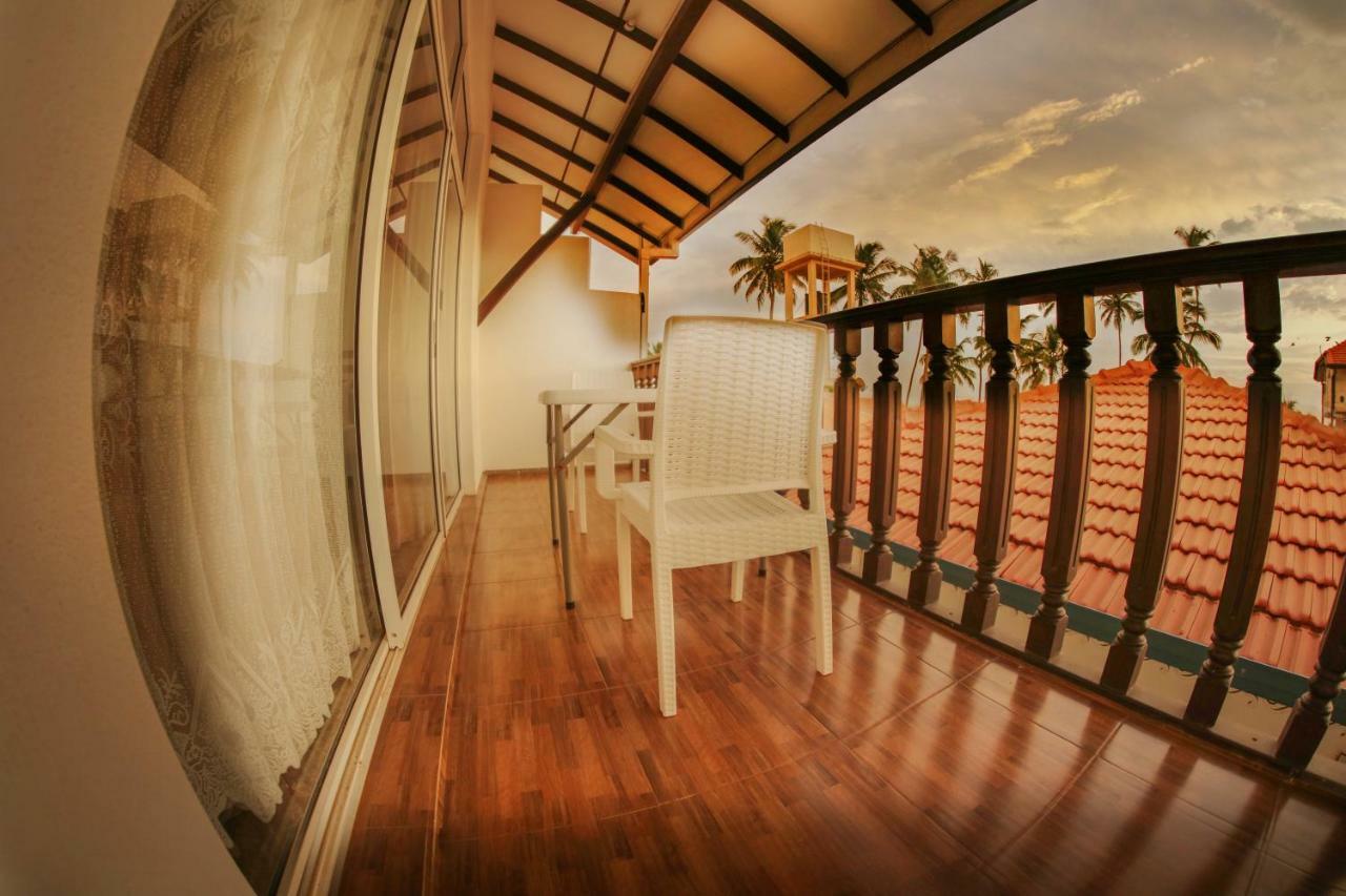 White Rose Beach Resort Marawila Extérieur photo